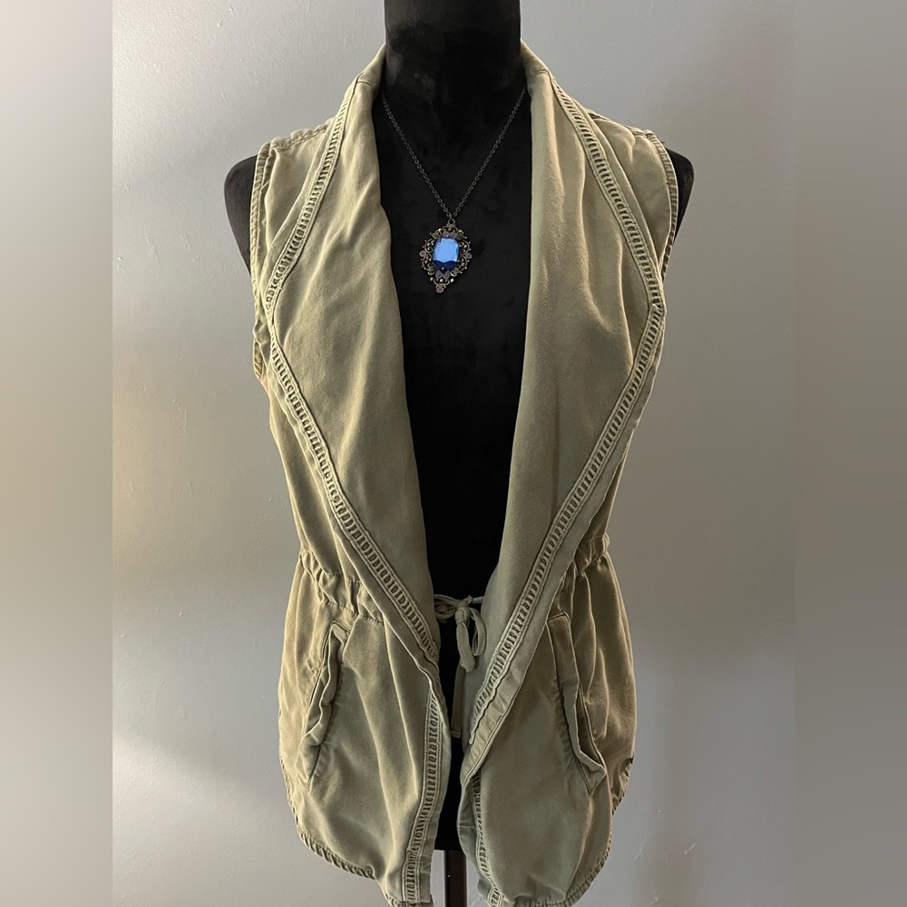 MUDD Olive Green Casual Vest